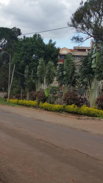 Mani'S Home Away From Home Nairobi Zewnętrze zdjęcie