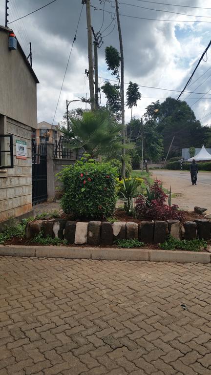 Mani'S Home Away From Home Nairobi Zewnętrze zdjęcie